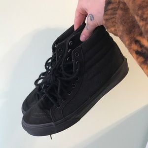 All Black Van’s Skate Highs